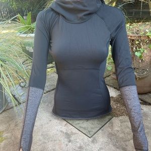 Lululemon Long Sleeve Hoodie size 4